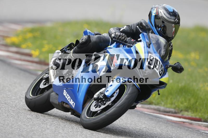 /37 28.07.2025 Dunlop Ride und Test Day ADR/Einsteiger gruen/999
